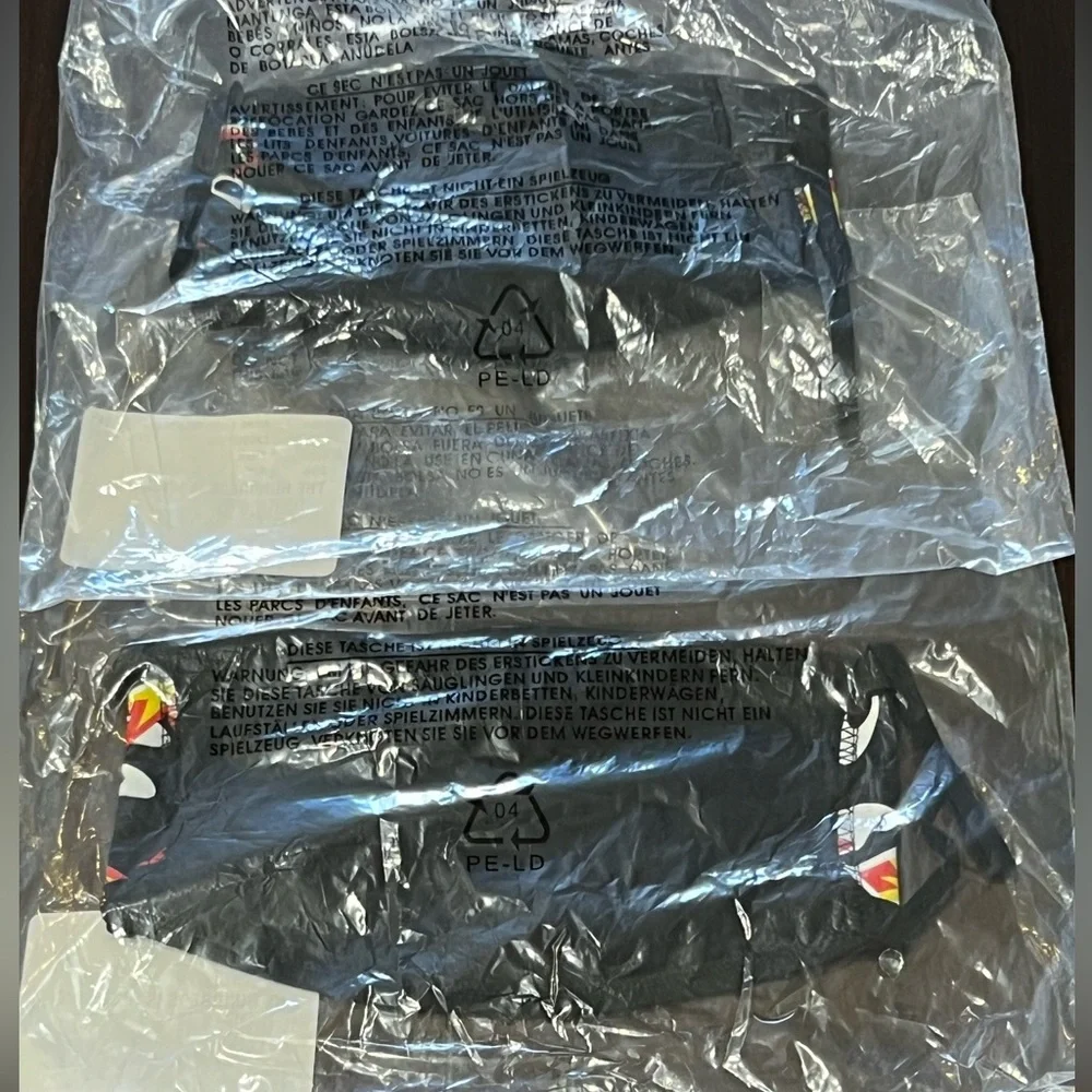The Hundreds x ABS Adam Bomb Face Mask S/M L/LX Sealed!